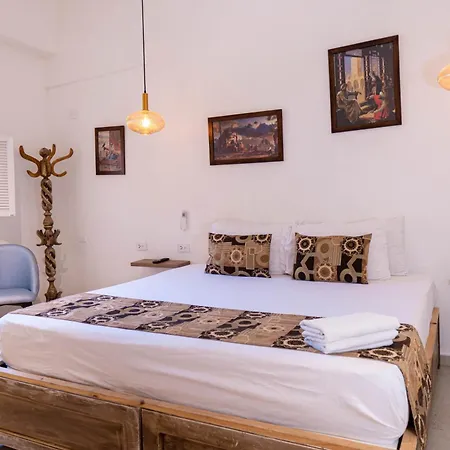 Casa Zahri Boutique *